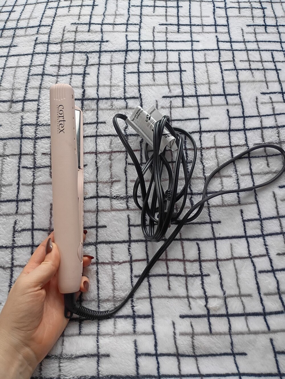 Cortex Pink Flat Iron 450 Degree Max Model 003 - NO BOX, USED TWICE